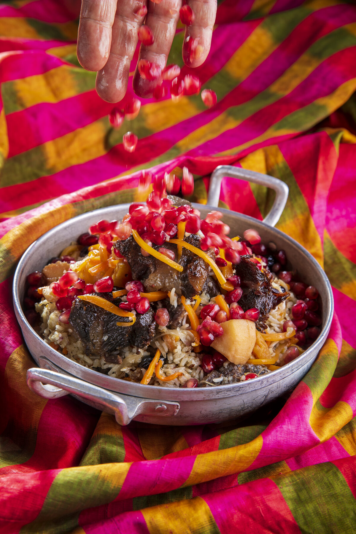 אושפלואו: תבשיל בוכרי חגיגי של אורז ובשר