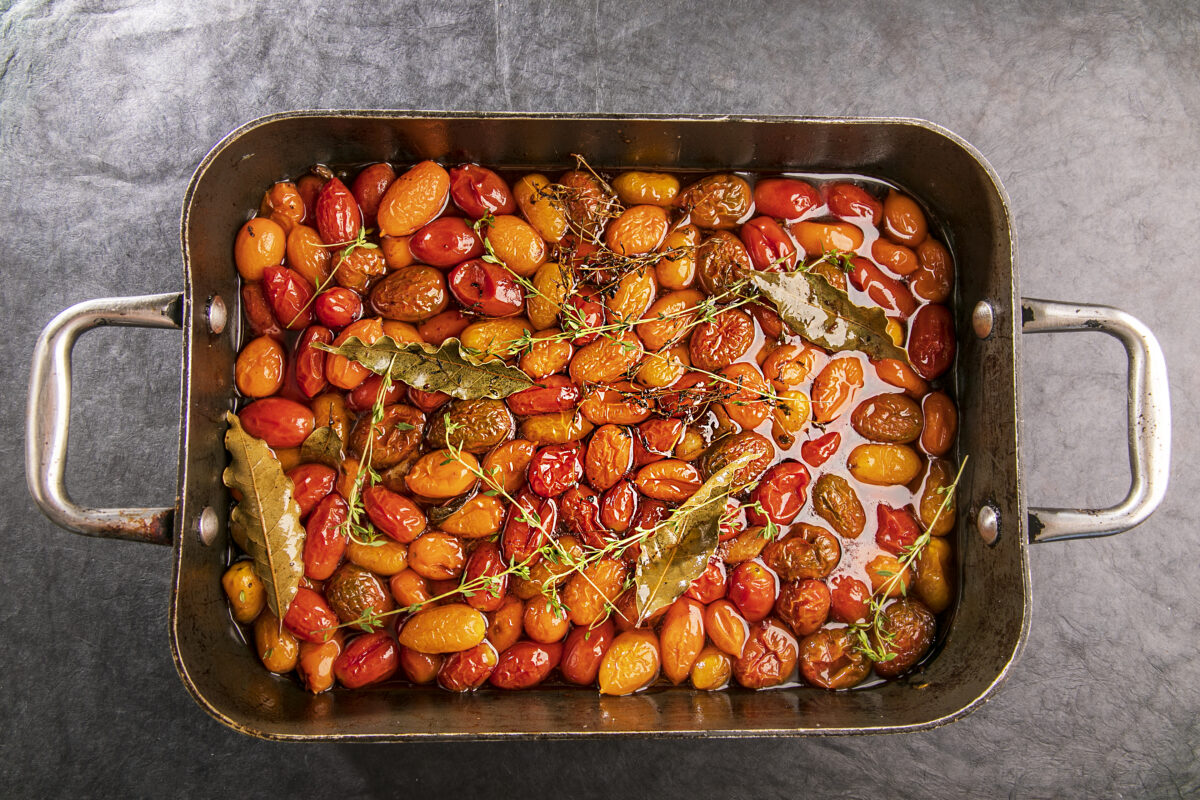 עגבניות שרי של יום שישי (וכל מה שאפשר לעשות איתן)